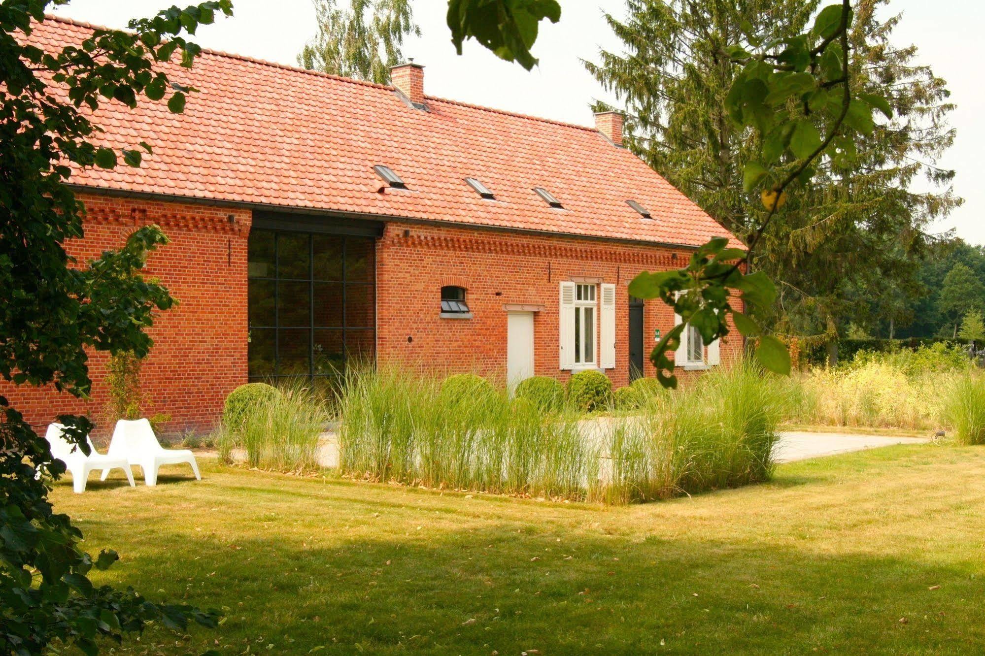 O-Lit Bed & Breakfast Paal Екстериор снимка