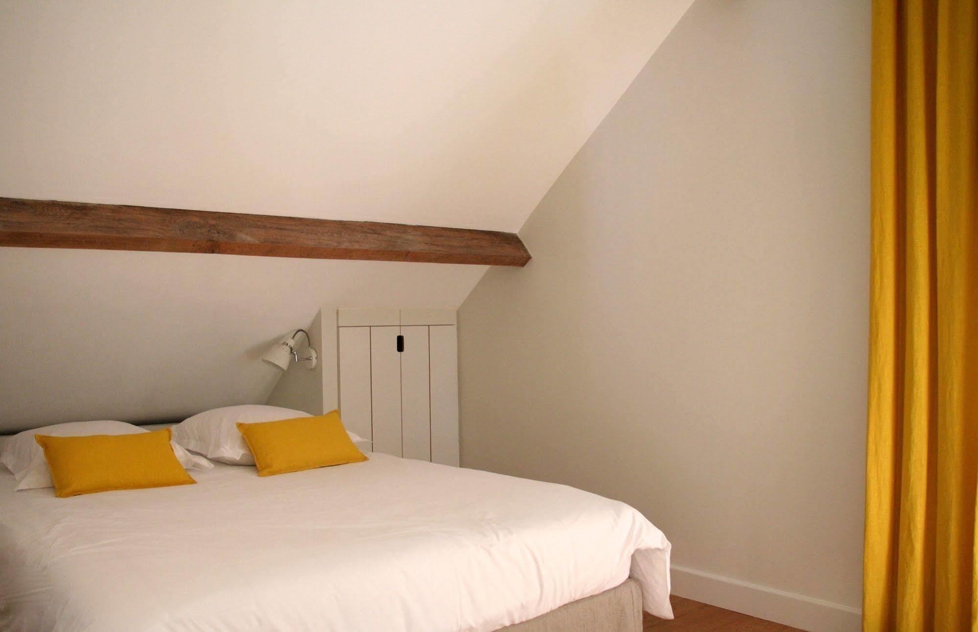 O-Lit Bed & Breakfast Paal Екстериор снимка